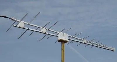 Логопериодическая антенна компании A-INFO — DS-25100-H