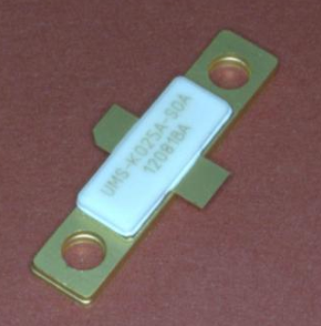 Транзистор UMS — CHK025-SOA