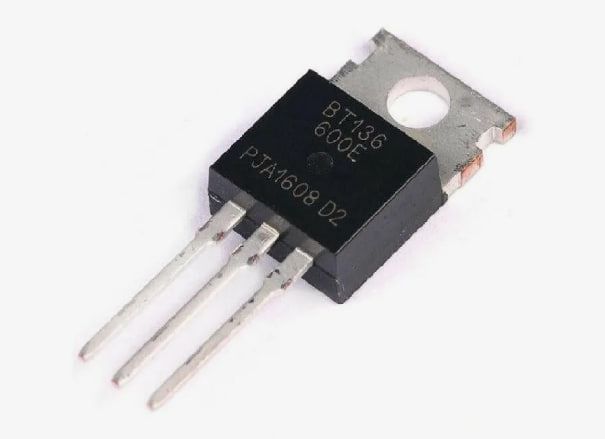 BT136-600E, Симистор 600В 4А 10мА, TO-220AB