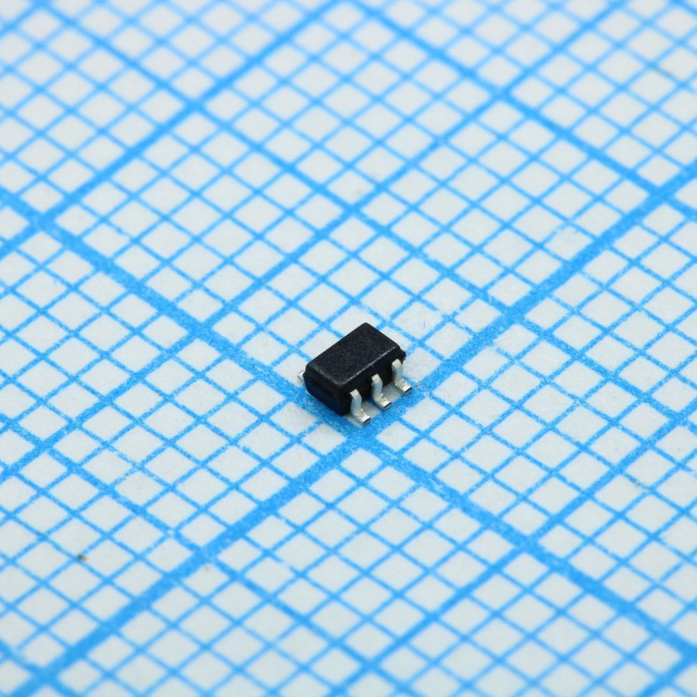 Транзистор Infineon Technologies BFS483H6327