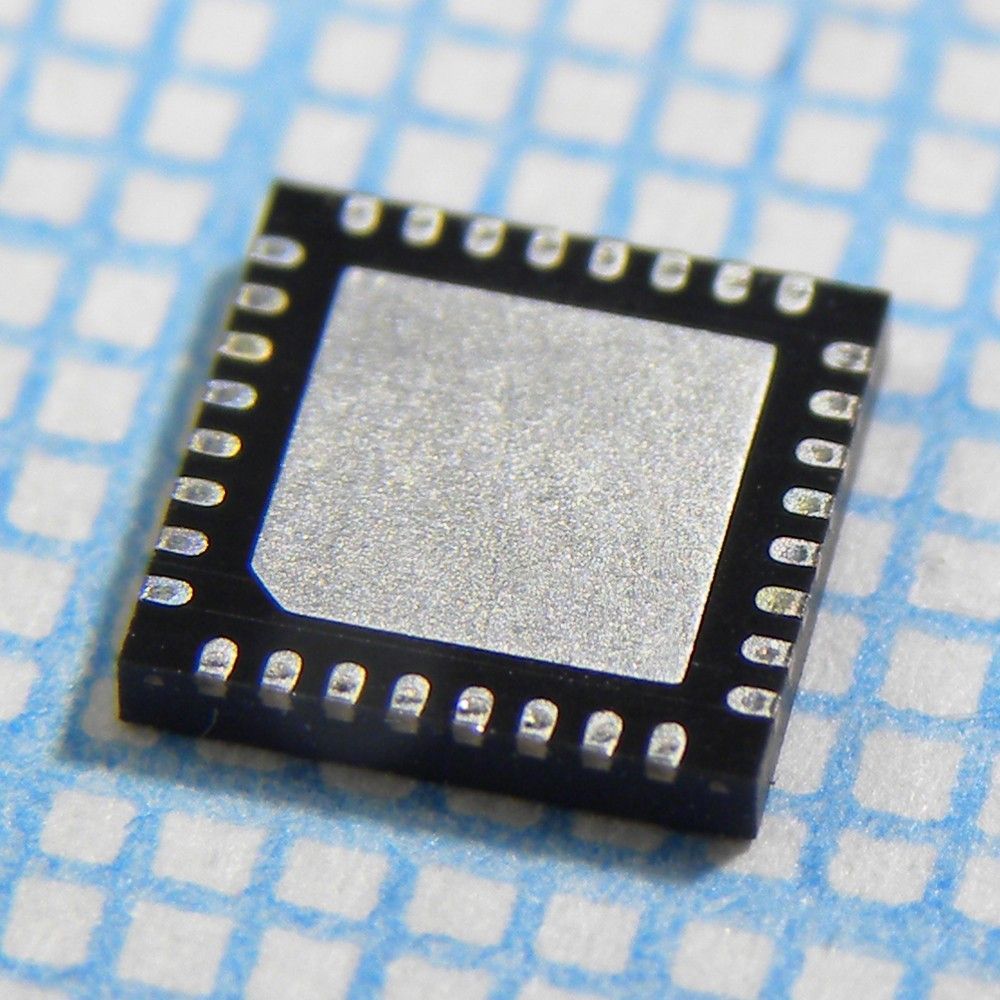 ЦАП Analog Devices, Inc. LTC2236CUHPBF