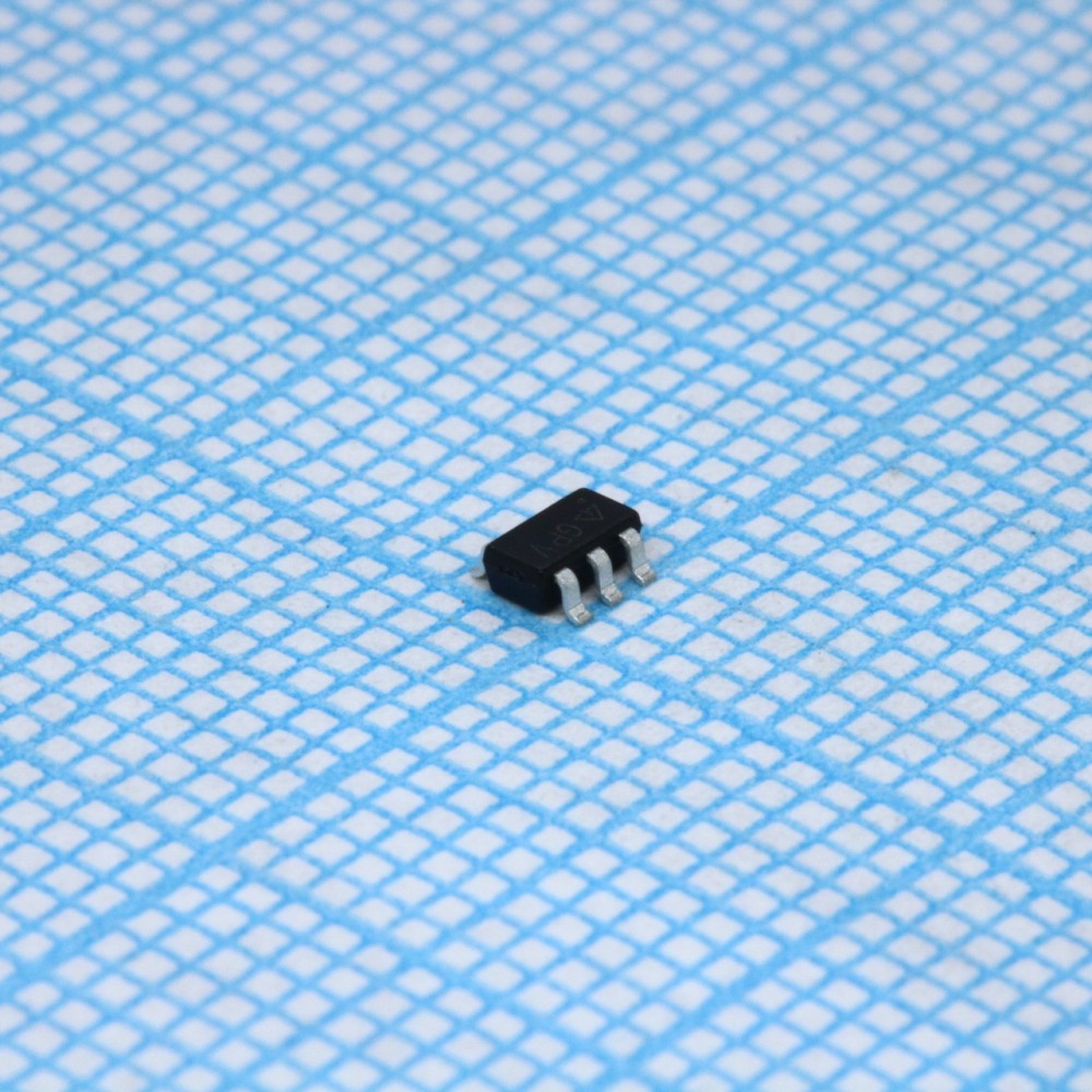 Микросхемы Diodes Incorporated AP9101CK6-AYTRG1