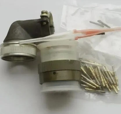СНЦ23-32/27Р-4-В розетка Цилиндрические соединители серии СНЦ23