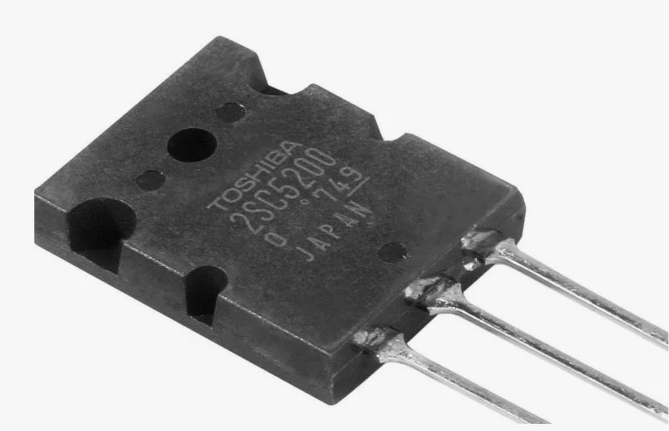 Биполярный транзистор 2SC5200, NPN 230В 15А Биполярные транзисторы