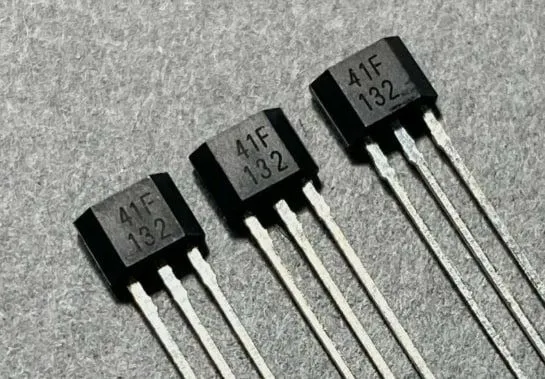 SS41F, цифровой биполярный датчик Холла, TO-92 SS41F, цифровой биполярный датчик Холла, TO-92