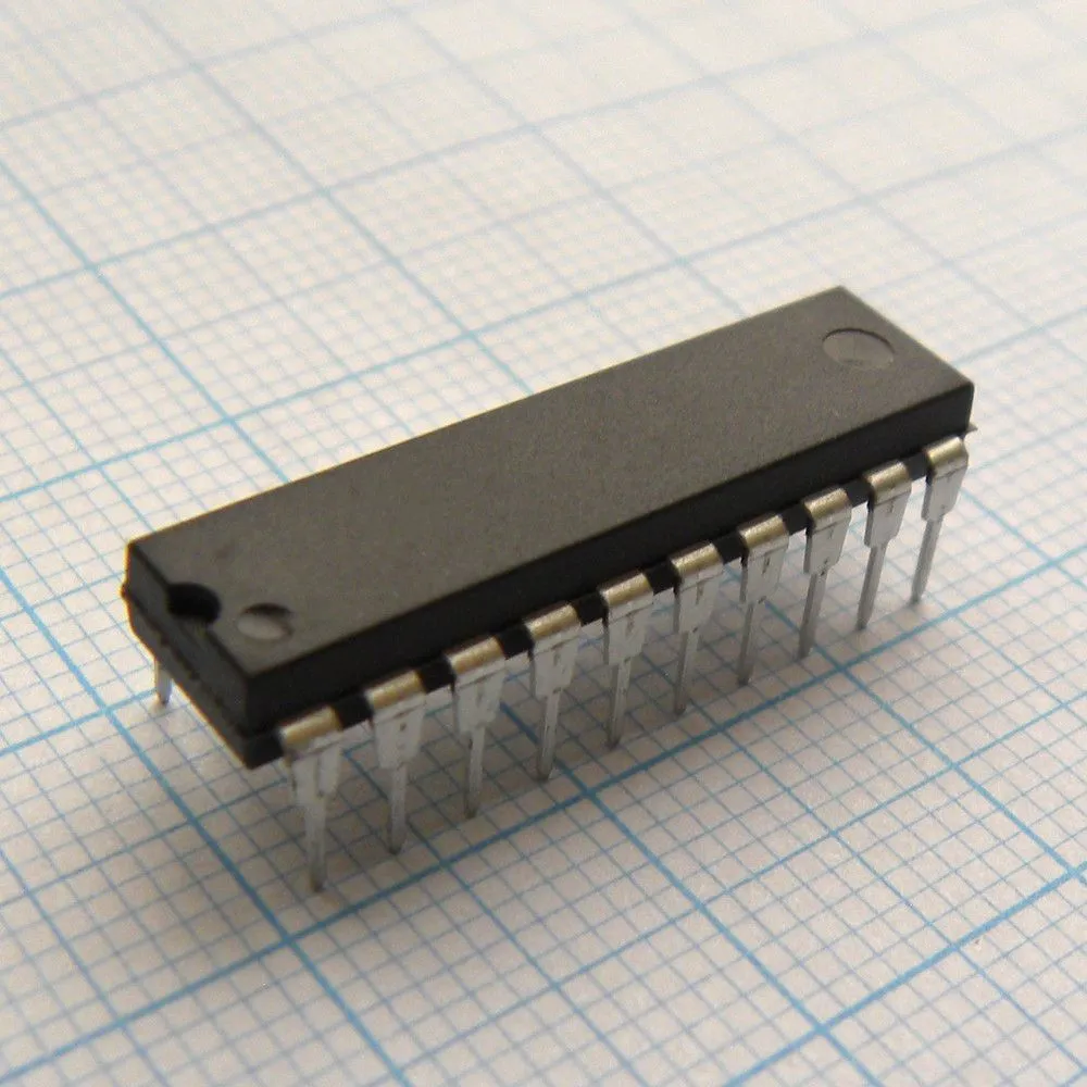 ЦАП Analog Devices, Inc. AD7812YNZ ЦАП Analog Devices, Inc. AD7812YNZ