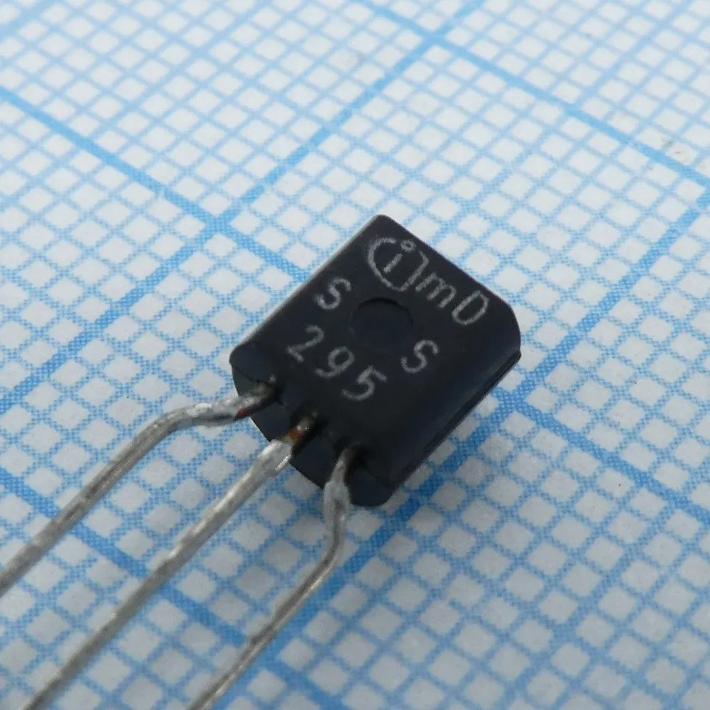 BSS295, Транзистор полевой MOSFET N-канальный 50В 1.4A 0.3Ом TO92